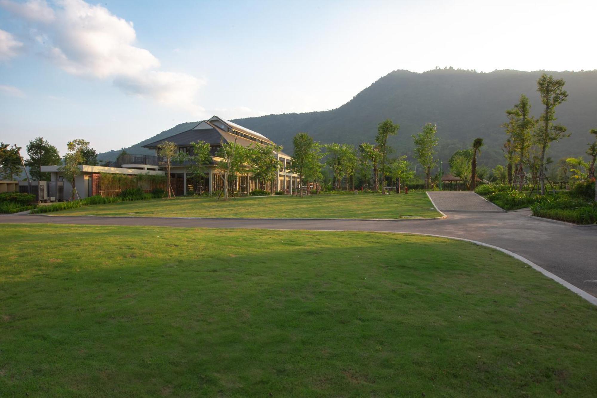 Hotel Mandala Retreats Kim Boi Hòa Bình Esterno foto